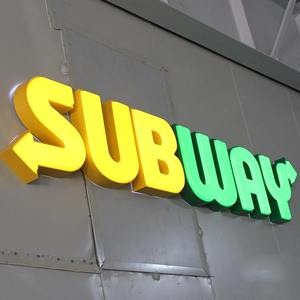 LETTRES LUMINEUSES BOITIERS 3D LED “SUBWAY” 40CM AVEC TRANSFO 400W