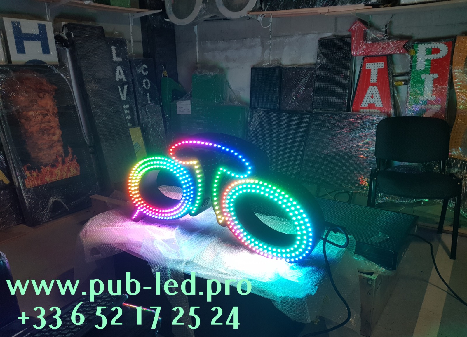 ENSEIGNE LED "LUNETTES" AVEC DOUBLE FACES ET ANIMATION EXTERNE 110X40cm – Image 3