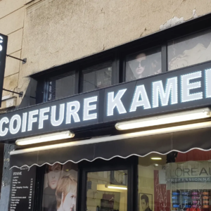 ENSEIGNE LED UNE FACE COIFFURE 200x50cm À POSER EN TOUTE SIMPLICITÉ