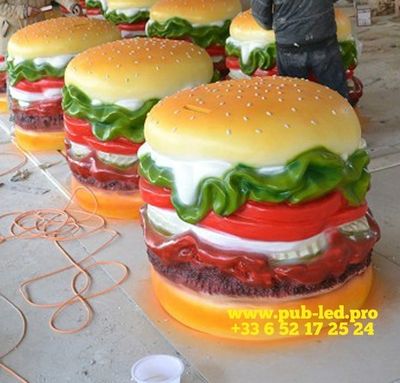 SCULPTURE RÉSINE DÉCORATIVE – HAMBURGER STYLE CARTOON POUR INTÉRIEUR – Image 4