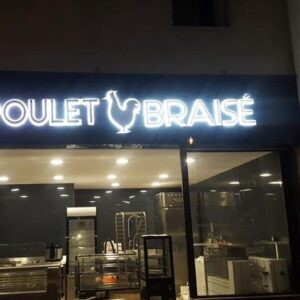 ENSEIGNE LED UNE FACE EXTERNE “POULET” PRÊTE À INSTALLER AVEC ANIMATION